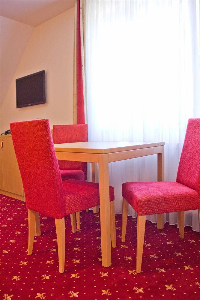 Waldhotel Forellenhof Baden-Baden Bagian luar foto